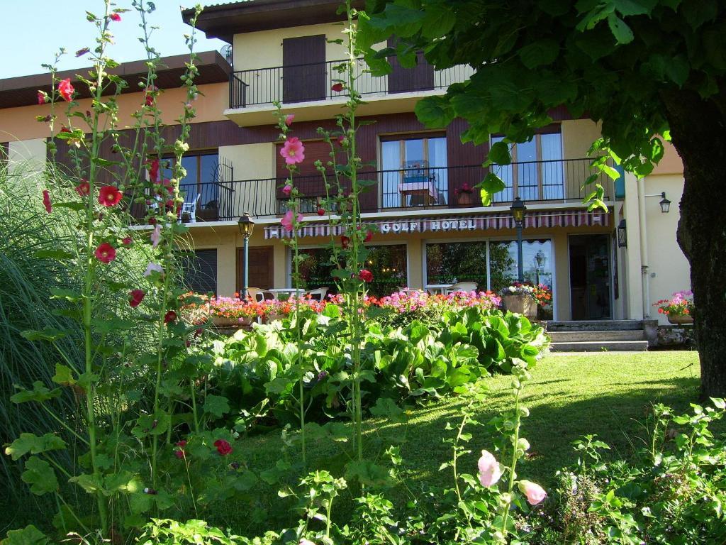 Hotel Les Pavillons Du Golf 에비앙레스벵즈 외부 사진
